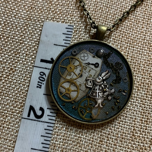 Alice in Wonderland Steampunk New Necklace Hand Crafted - Picture 5 of 9